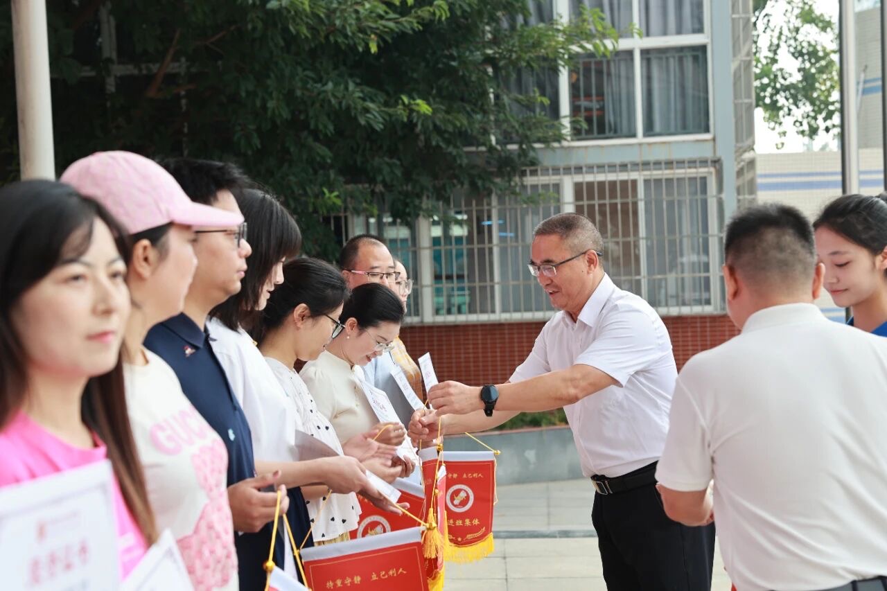 1757575482290466.jpg 1757575482290466.jpg